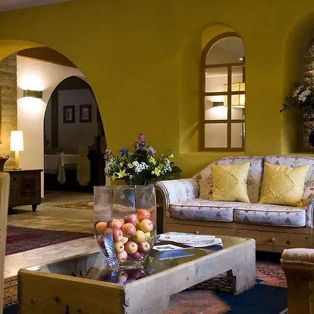 Aparthotel La 3*