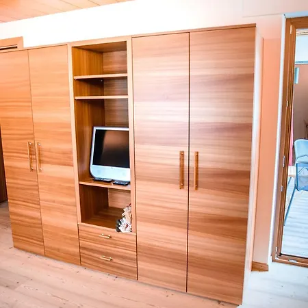 Aparthotel La 3*
